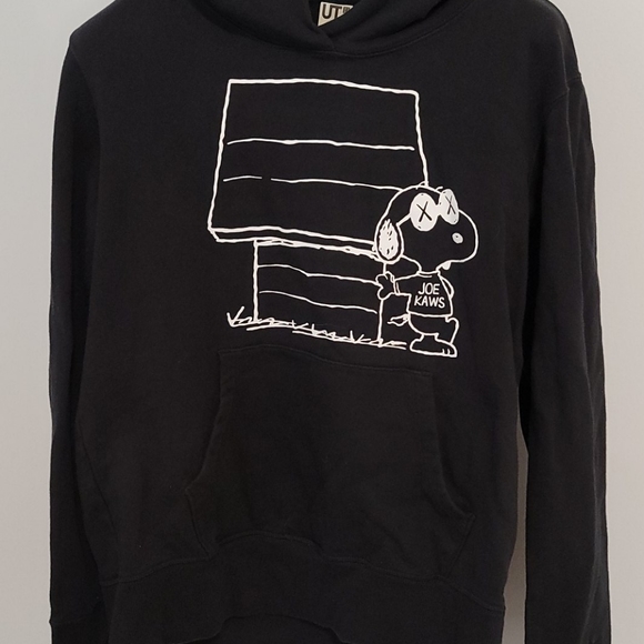 KAWS Uniqlo Limited Peanuts Logo Hoodie Sweatshirt - Picture 5 of 12